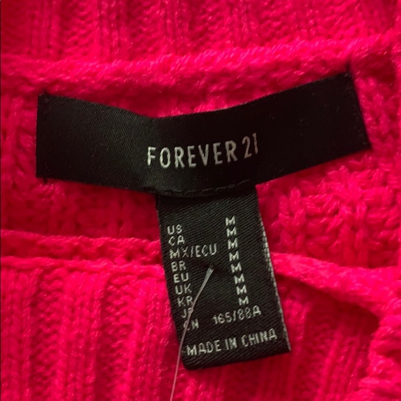 Cropped hot pink  knit Sweater - Picture 3 of 4